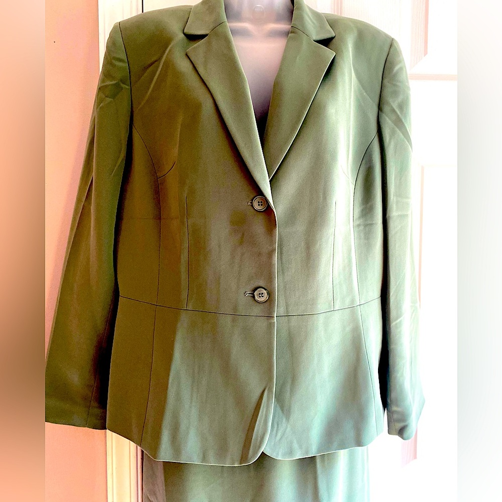 Kasper Sage Green Lined Skirt Set ~ 14